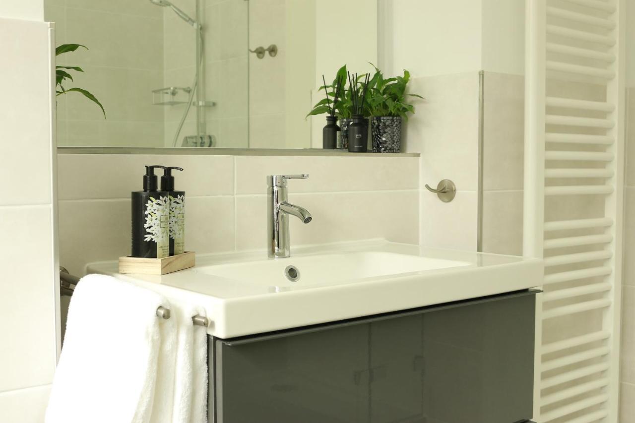 Am City Apartment 24H Self-Check-In, Free Parking, U-Bahn 350M, Netflix Nürnberg Exterior foto